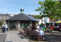Join Kingsbridge Information Centre's volunteer team