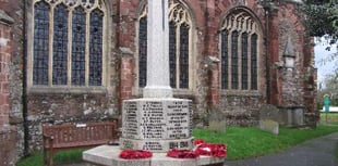Totnes Town Council refuses to veto plans to move war memorial