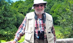 Tributes to TV gardener Terry Underhill 