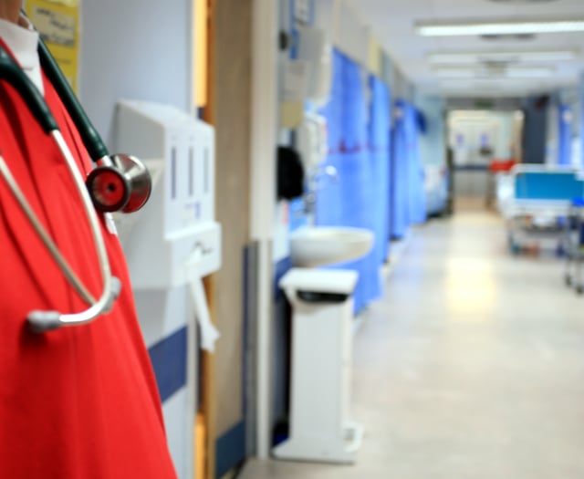 Survival rate for lung cancer patients in Devon falls 