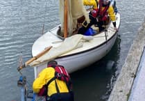 RNLI  rescues man in Salcombe harbour