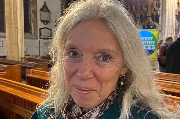 Cllr Jacqi Hodgson