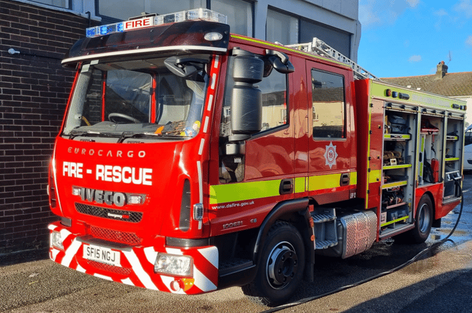 Fire crew tackle vehicle fire at telephone exchange on Osbourne Street