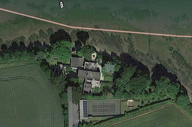 The property is located in West Alvington, between Salcombe and Kingsbridge