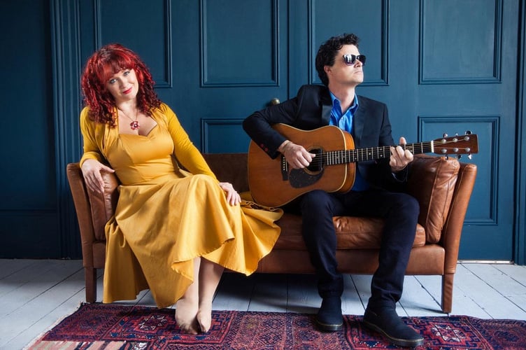 Kathryn Roberts and Sean Lakeman.
