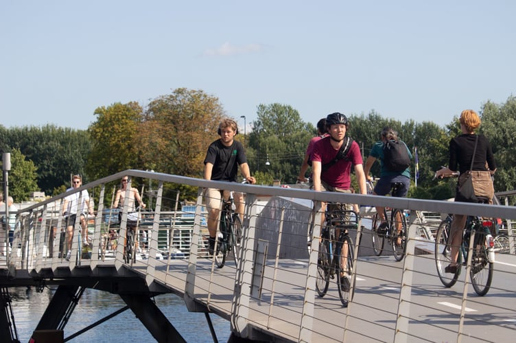 CycleBridge - Ellen Snow 