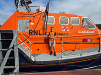 Fundraiser Tyler calls in to RNLI in Salcombe