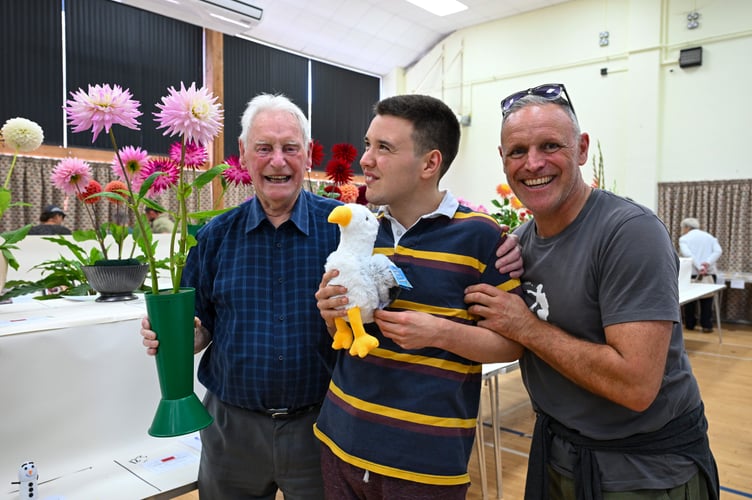 Mike Bowles and his family with his flowers