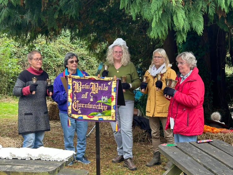 The Bow Bells of Cornworthy perform