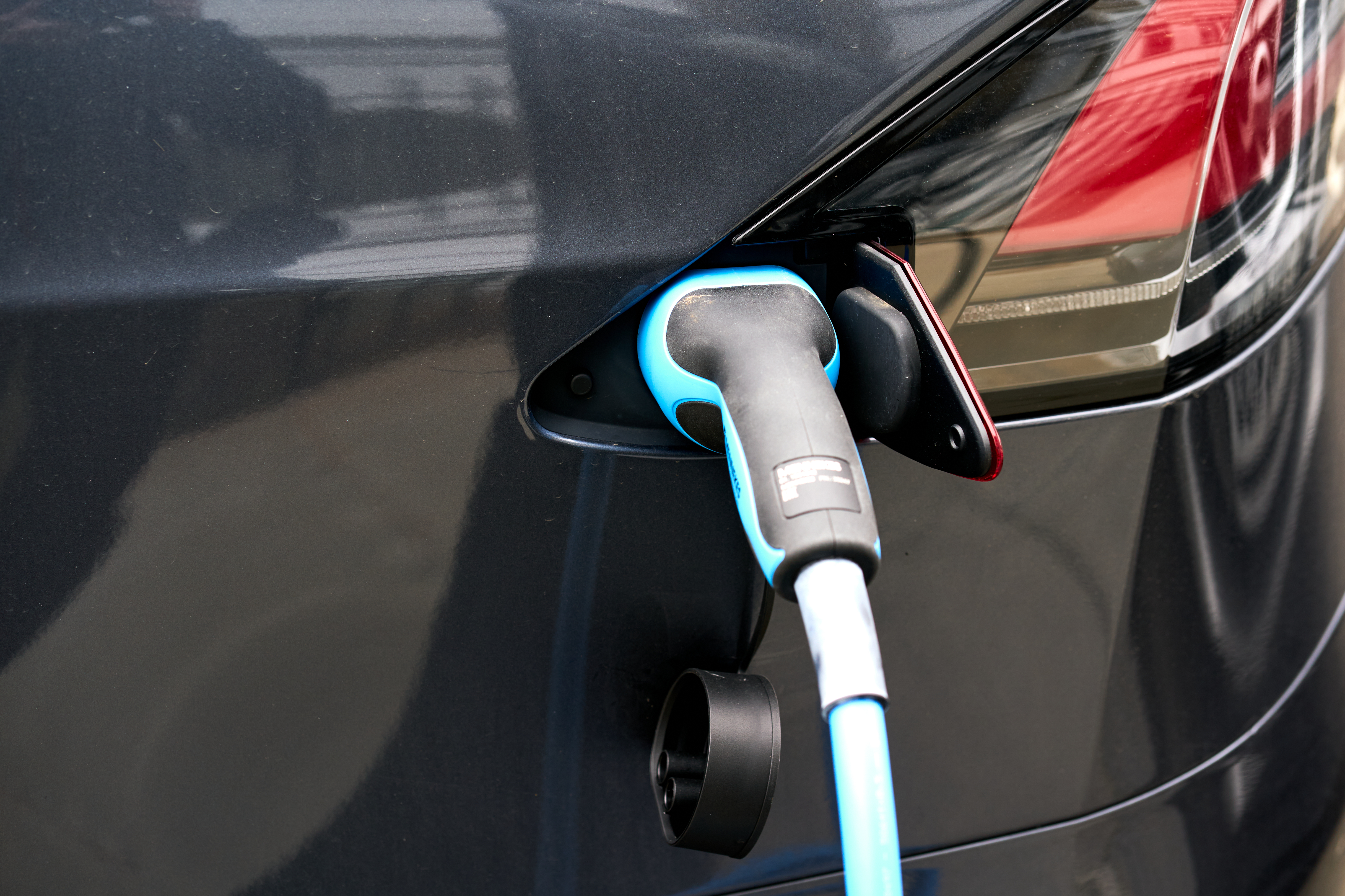Almost 100 electric vehicle chargers in South Hams – as concerns raised about regional blackspots