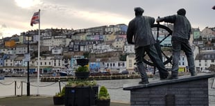 Plea for help for ‘abandoned’ fishing industry