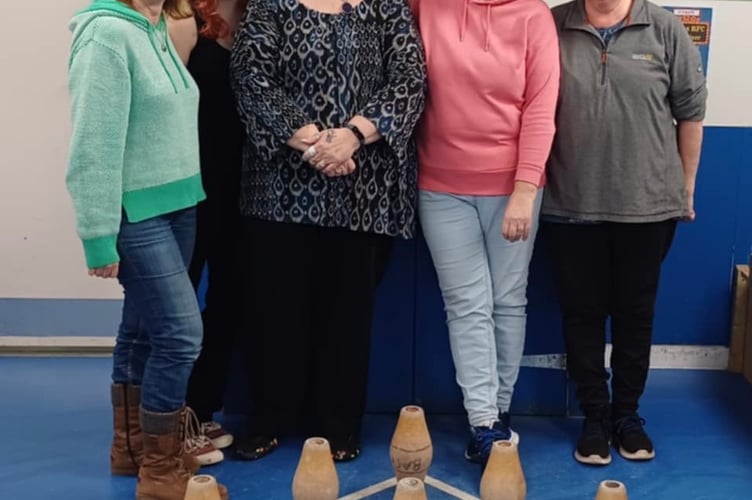 Gems, l to r, Diana Davies, Georgie Northway, Wendy Northway, Elaine Furneaux and Brenda Keartland