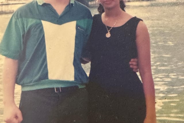 Pen pals’ love story defies distance