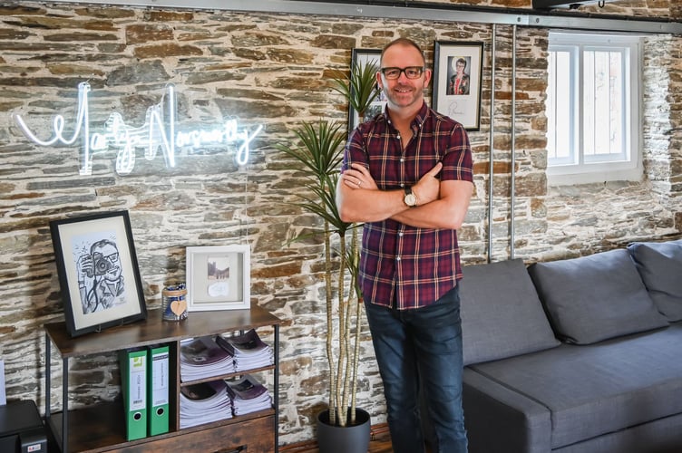 Photographer Martyn Norswothy in his studio