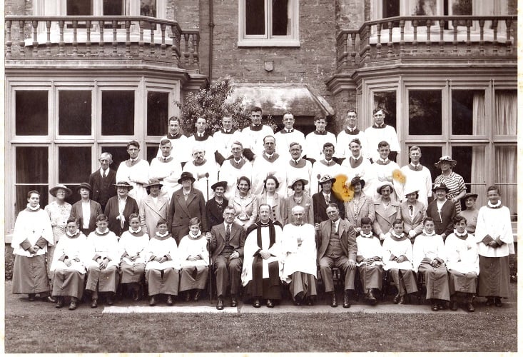 Dodbrooke Church Choir at the Rectory.