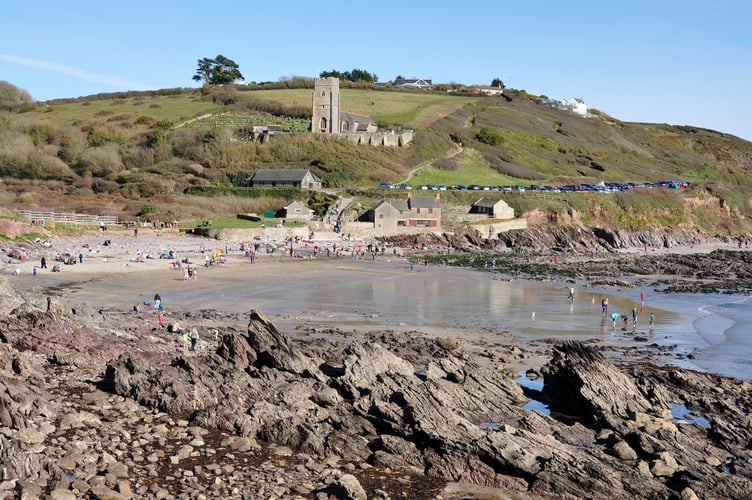 Wembury beach and church - Nilfanion
