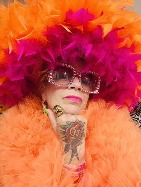 Lou Featherstone aka LuinLuland