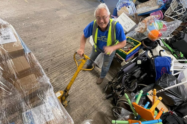 Moving a pallet