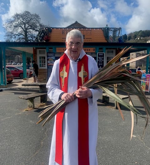 Palm Sunday procession through Totnes