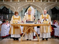 Bishop led Maundy Thursday service in Exeter Cathedral
