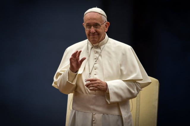 Tribute to the Pope from Canon Paul Cummins
