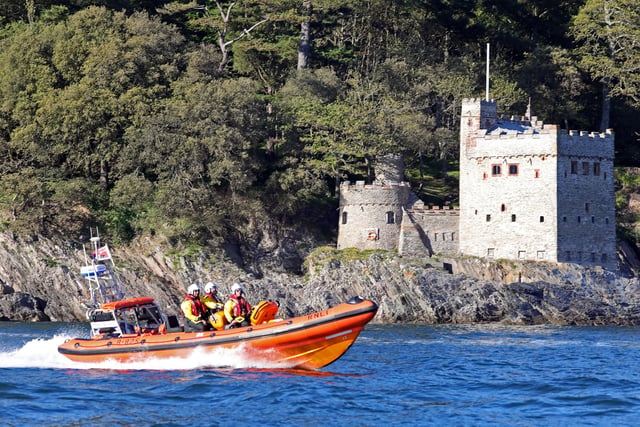 Dart Lifeboat rescues two stricken yachts in one day