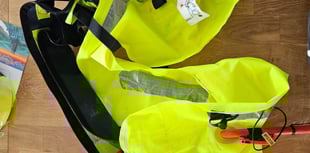 Salcombe RNLI warns of faulty lifejackets after sailors' near-miss