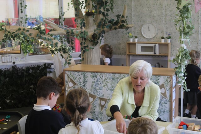 South Devon MP Caroline Voaden visits Stokenham Primary 