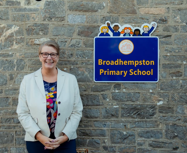 'Outstanding' primary school welcomes newcomers