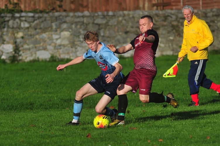 South Devon Football League Division 3. Match action from Newton 66 2nds versus Totnes & Dartington SC 2nds. A 7-1 home win for Newton '66