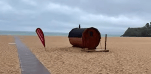 Cool reception for ‘iconic’ beach sauna plans