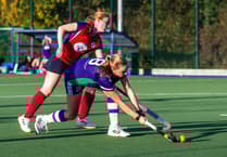 Ashmoor women push the league leaders hard