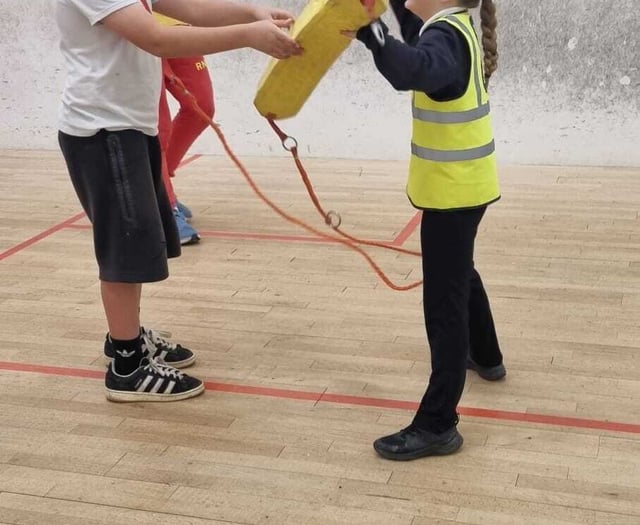 Pupils at Charleton C of E Academy learn vital life skills with police