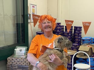Rosie Barrett dyes hair for cancer cause