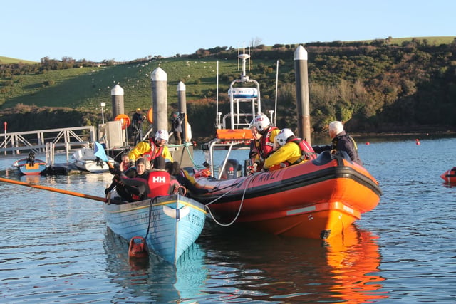 RNLI Salcombe and Rowing Club joint training enhances safety