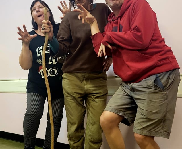 Totnes Pantomime: Community Spirit Shines in 'Little Red Riding Hood'