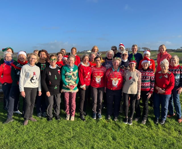 Thurlestone's festive fun and Christmas comps