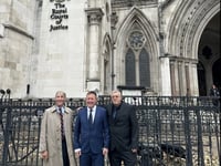 Devon councillors join Advance UK