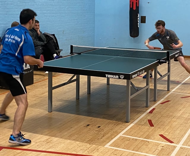 Table-topping clash does not disappoint