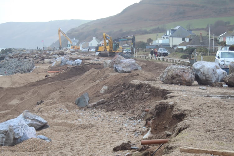 South Hams District Council commissioned Landmarc to re-position the rock armour after land collapse at Beesands.