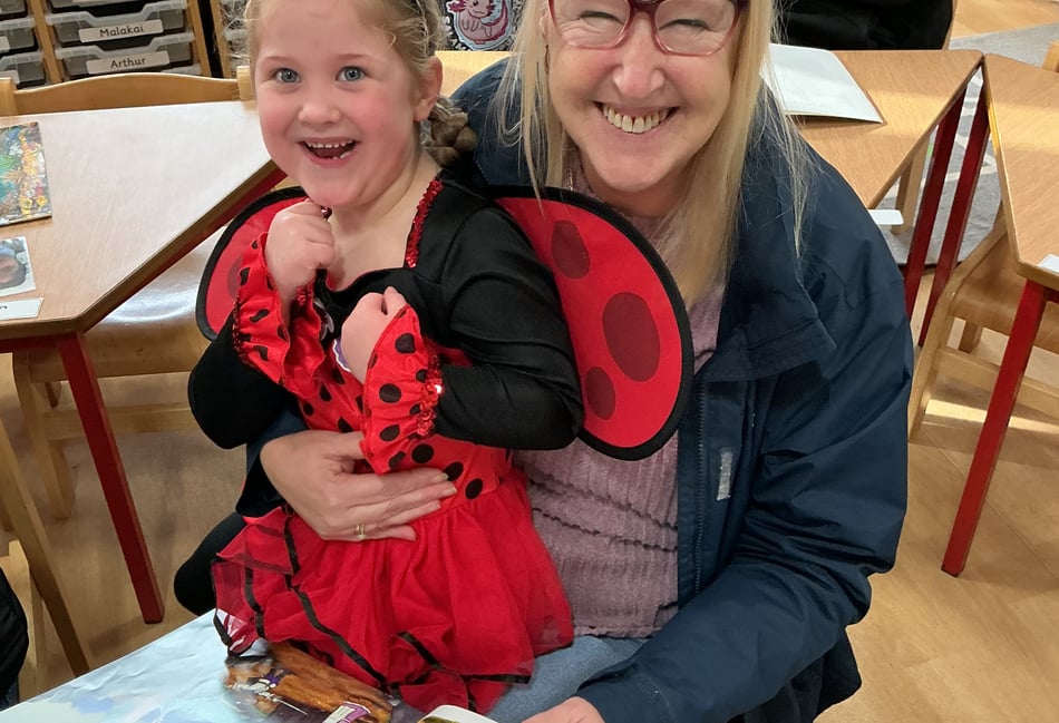 Dartmouth children enjoy World Book Day