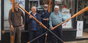 Port of Dartmouth Royal Regatta raising funds with personalised oars