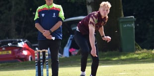 Withington wickets secure Stoke's bonus point