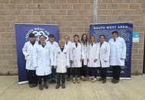Chloe and Charlotte shine at stock judging competition