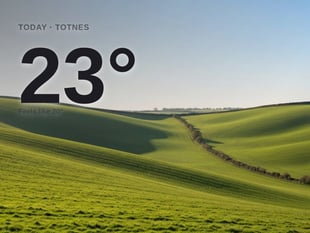 Totnes: sunny day, high of 23°C